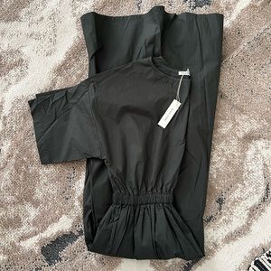black crane new pleated dress in black — small